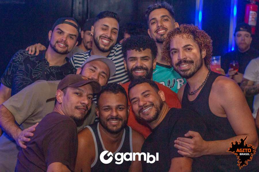 Cobertura fotográfica Gambiarra no Club Hotel Cambridge
