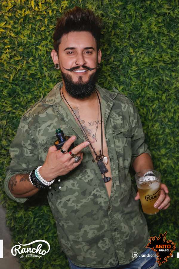 Cobertura fotográfica balada Sertaneja
